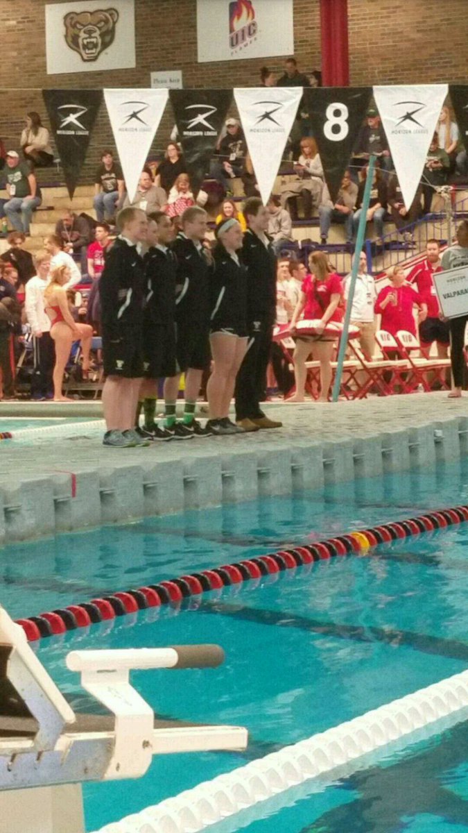 valposwim's tweet photo. Thank you seniors <3 https://t.co/OGOUlPK8ly