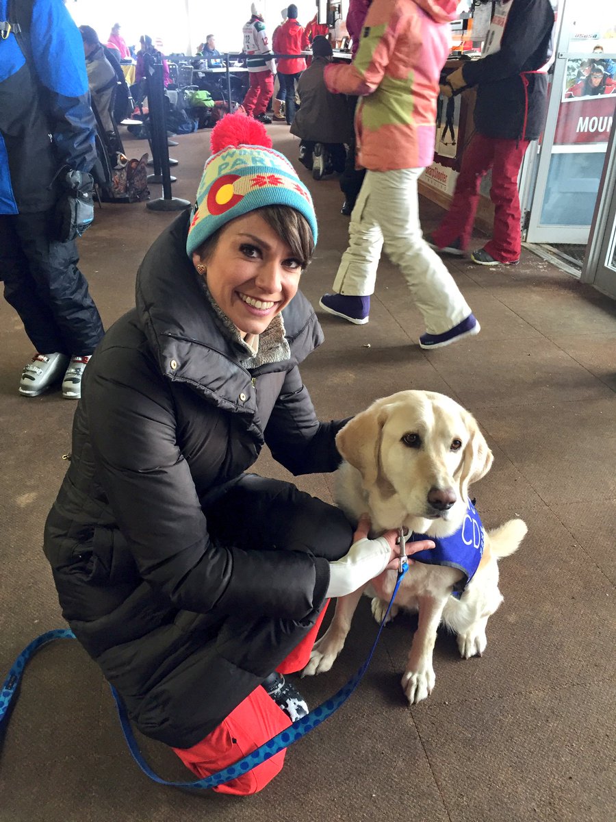 SamBoik's tweet photo. It just wouldn't be an @NSCD event without @CinnamonNSCD 💕🐶💕 #WFskicup #winterpark #skiing #dogs #dogsoftwitter #therapydog https://t.co/aSmOT23JuU