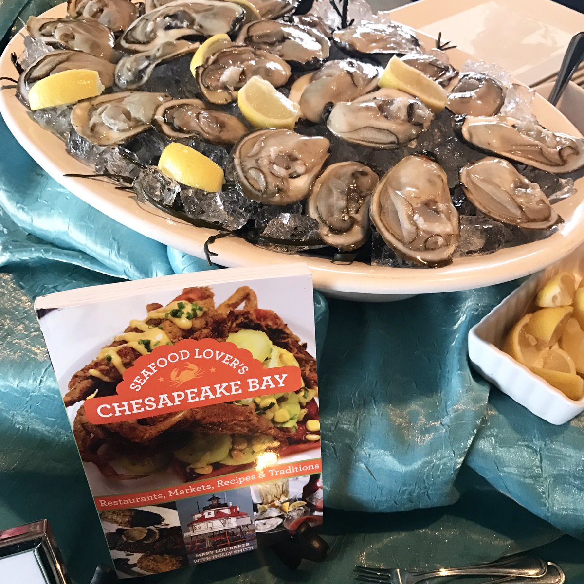 KensKitchenMD's tweet photo. Seafood lovers 🦐🦀🦑❤️
#wedding #love #annapolis #baltimore #like #catering #drink #food #picoftheday #instadaily #instagood #maryland https://t.co/whRj4GzuWk
