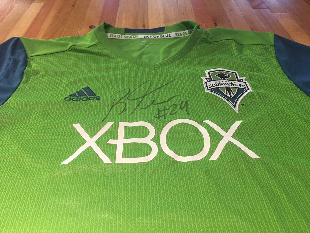 SoundersFC's tweet photo. Get ready to #Dress4SFC!

RT for your chance to win this autographed @romantorres05 jersey, thanks to @adidassoccer 🔁 #SFCPreseason #contest https://t.co/UzdNB3yDnJ