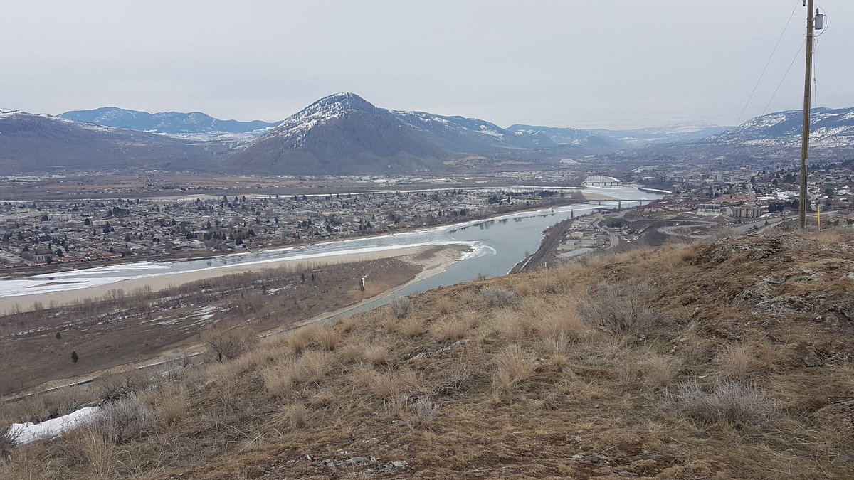 kwiens4's tweet photo. Now we know why there were no footprints. That was one tough trail run. #kamloops #trail #run https://t.co/jr6XDTlOcg