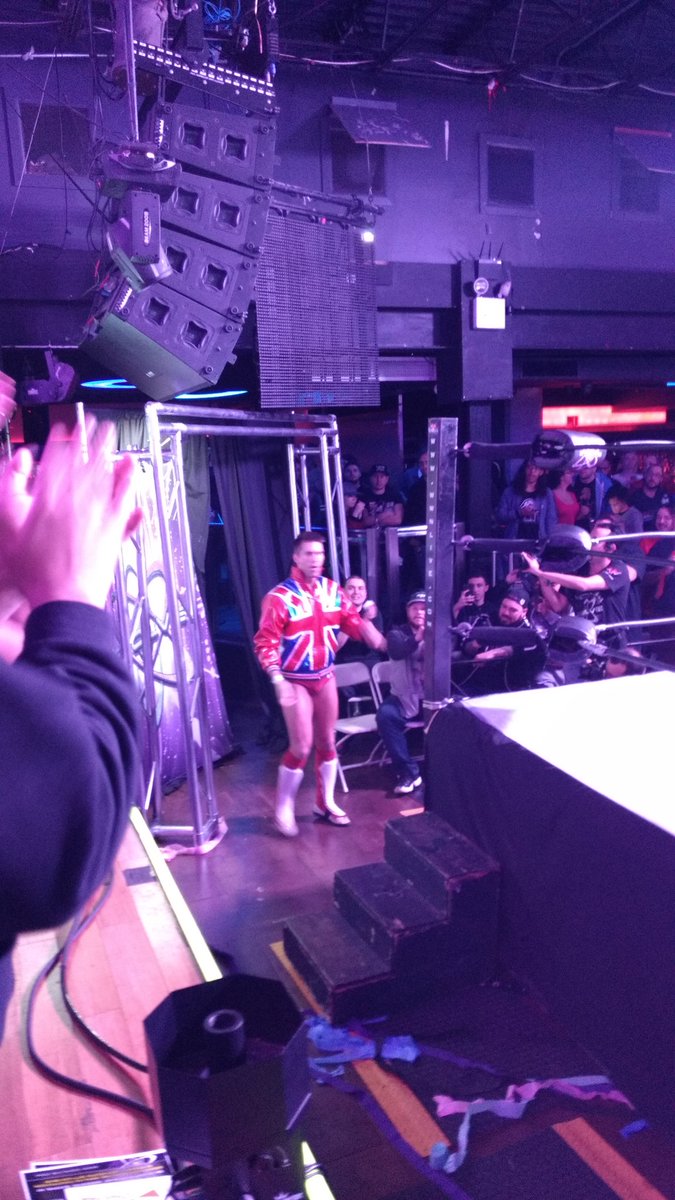 anilizer_34's tweet photo. Main Event time! Thatcher vs @zacksabrejr #Evolve79 #LetsGoZack https://t.co/5IhfuJCdp5