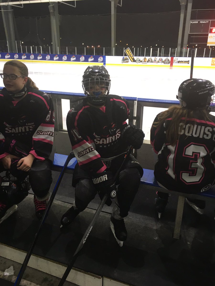 KaylaJane30's tweet photo. Wishing @mpressel best of luck today final round from half way around the world!#TeamMorgan #GoLowMo #Playoffhockey #outdoorrink Brr βοΈ βοΈ https://t.co/NP2VhGJP3i