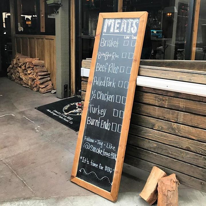 bbq_ps's tweet photo. Enjoy while it lasts!! Happy Saturday! 
#smoketreebbq #palmsprings #palmdesert #smokedmeat #getitwhileitshot #bbq https://t.co/Atc8xd6yi3