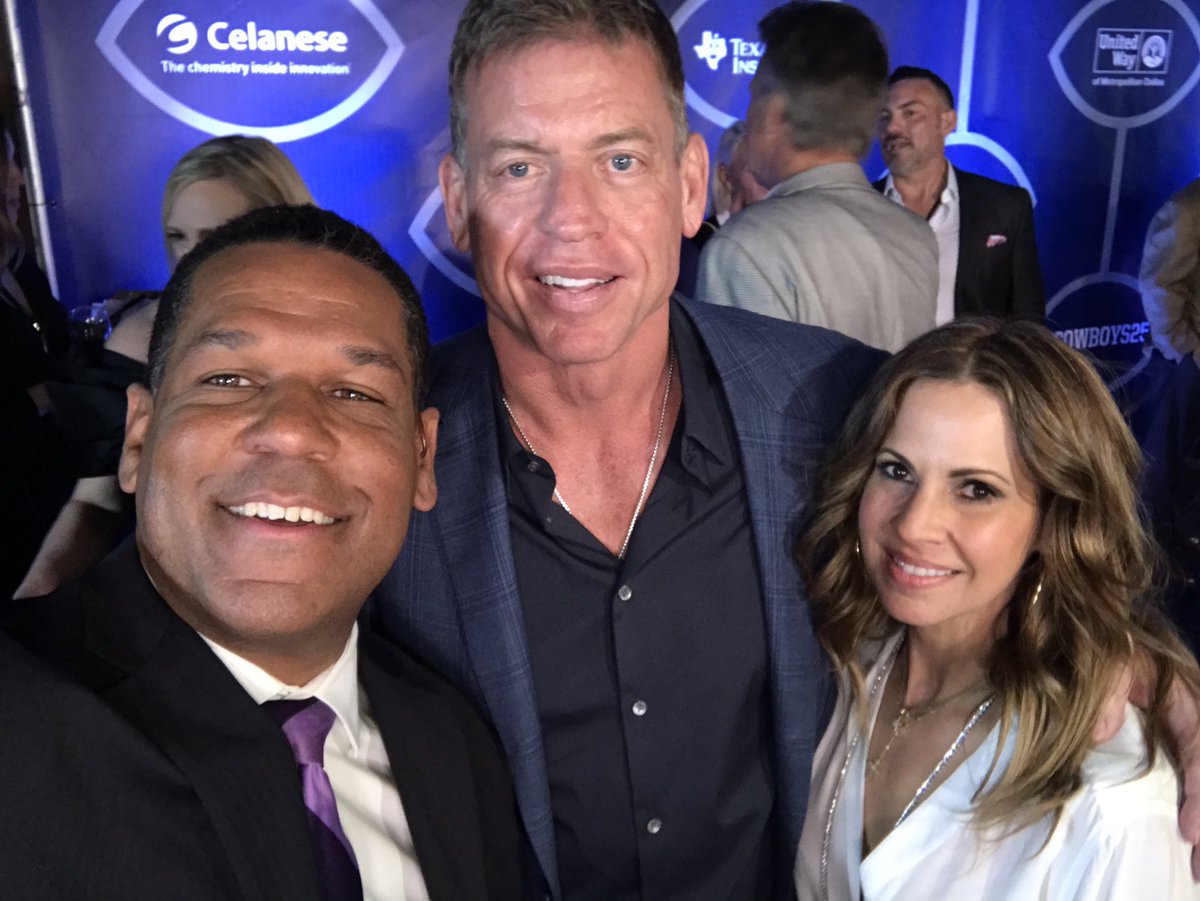 JoeTrahan's tweet photo. Thanks @TroyAikman for joining me on @wfaasports to help celebrate the #Cowboys championship teams of the 90's.
#WFAACowboys
#SuperReunion https://t.co/3yuU9BOcQG