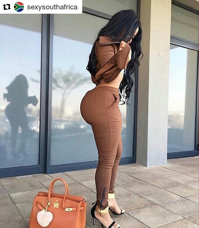 WhatGoDyne's tweet photo. #Repost @sexysouthafrica with @repostapp
・・・
#southafrica #okayalright #ass #isaidass #yes… https://t.co/JkvwqyUeLu https://t.co/8xoaYxXogS