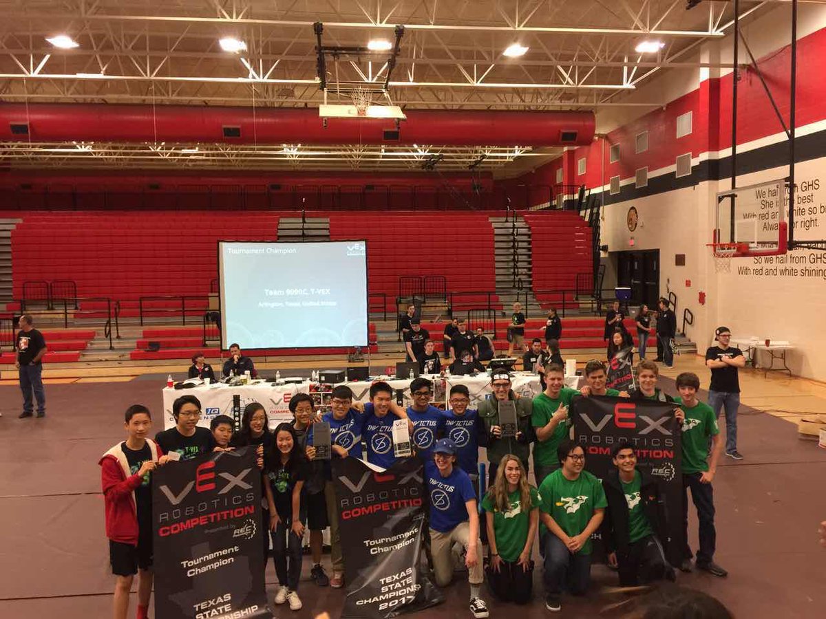 tiger_yang2's tweet photo. @slcrobotics @VexInvictus incredibly proud of kids on my old team, my high school, &amp; old teammate for winning State! https://t.co/5iaj5yvPzV