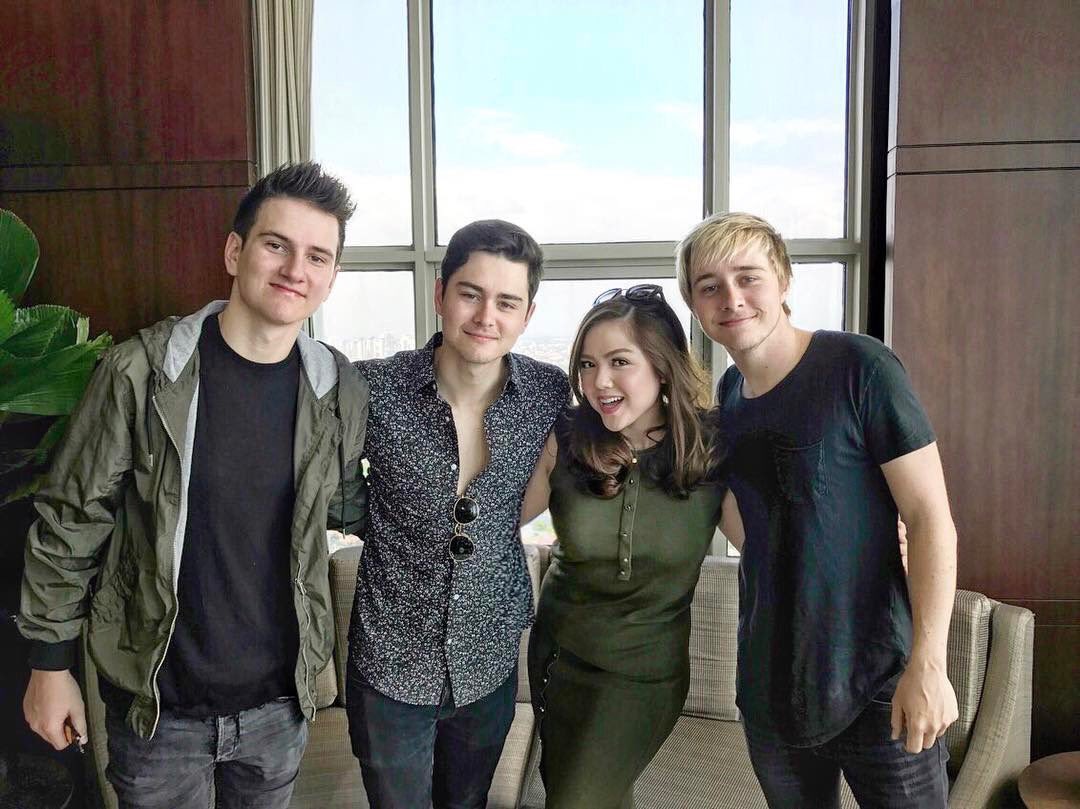 lowqualitybye tweet picture