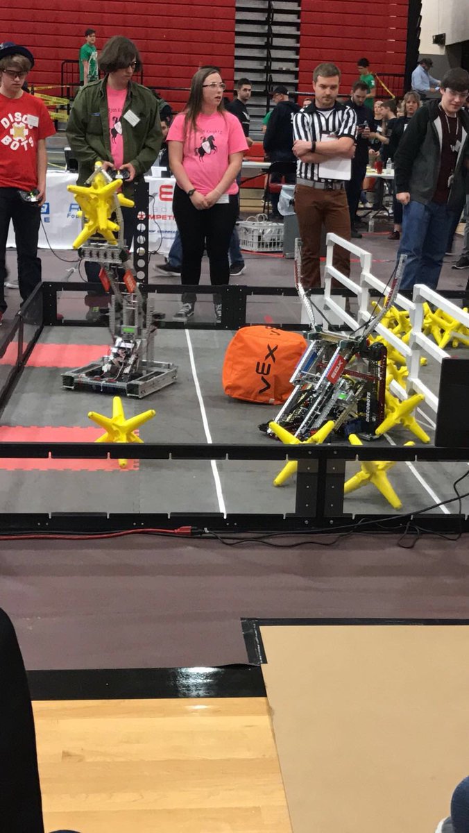 APEX_Robots's tweet photo. JAGS GO SECOND AT STATE! 2019F WITH THE MAD SKILLS https://t.co/zqFtcZPyXz