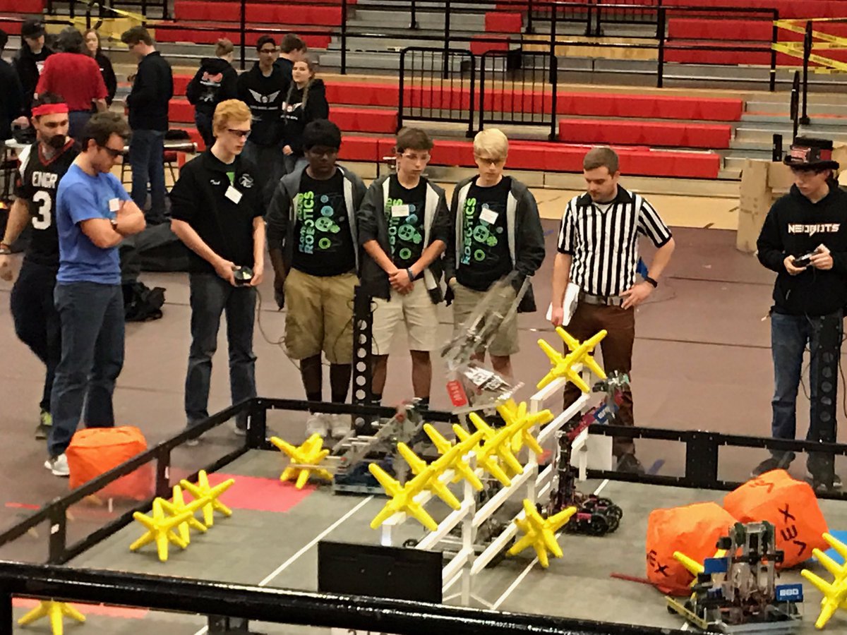 APEX_Robots's tweet photo. JAGS GO SECOND AT STATE! 2019F WITH THE MAD SKILLS https://t.co/zqFtcZPyXz
