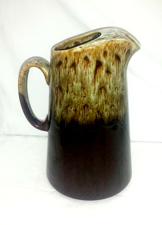 JunkYardBlonde's tweet photo. Vintage Dripware Pitcher,Pottery Pitcher,LARGE~ 9.5" Tall https://t.co/JTWISU6XVs 

#gotvintage #dripware #earthenware #pottery #retro https://t.co/K8z9WrJbPP