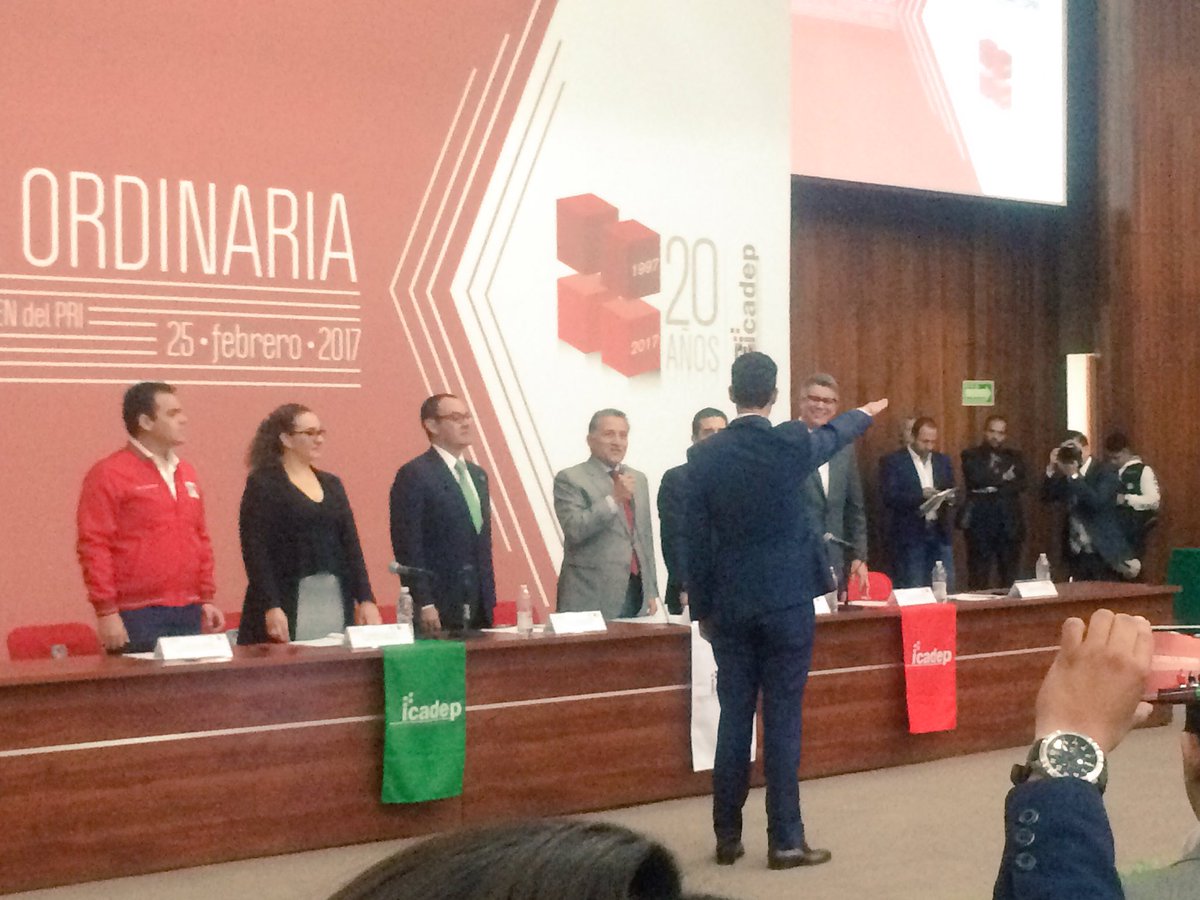 ECCDMX_PRI's tweet photo. Todo el respaldo de la #ECCDMX para @Pospital en su nuevo encargo en la dirigencia del @ICADEP #AsambleaICADEP https://t.co/WLTwOAFuyl