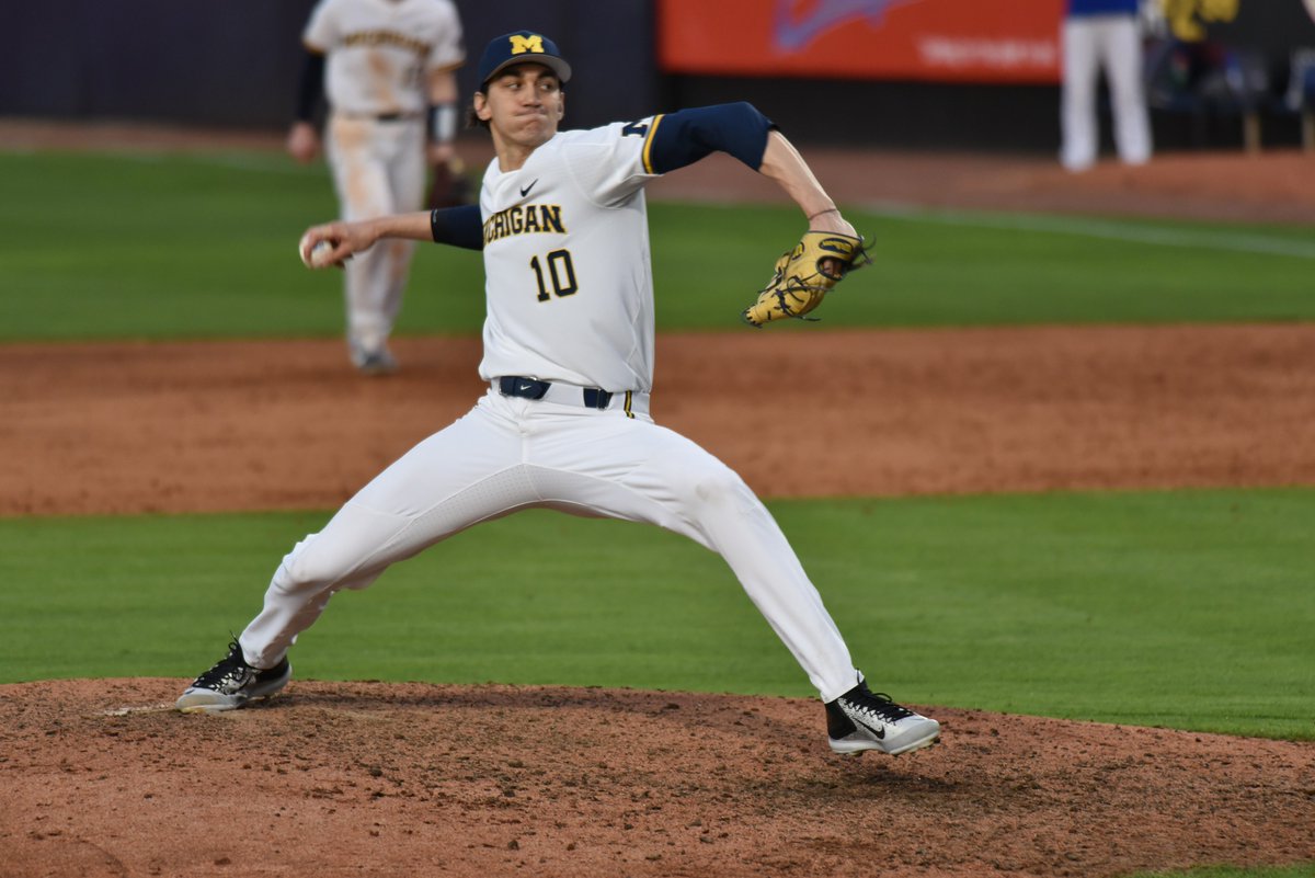 umichbaseball's tweet photo. Senior RHP Jackson Lamb tossed a scoreless tenth en route to his first win of the season in today's extra-inning victory.

#GoBlue https://t.co/cztvArkXvZ