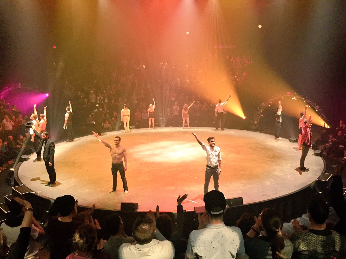 alaindassylva's tweet photo. Très belle 2e édition de Coups de coeur à @LaTOHU avec de magnifiques numéros! Vraiment Bon!👌🏻#cctohu #cirque https://t.co/YOXdDRmnBr