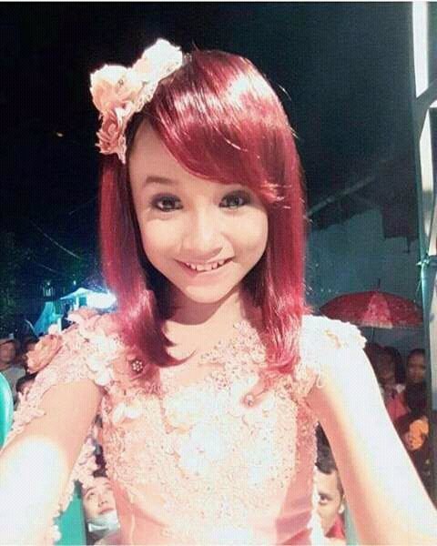 Gopo ta pean 😀😀😀
<a href="/TasyaSNC/">TASYA ROSMALA</a>