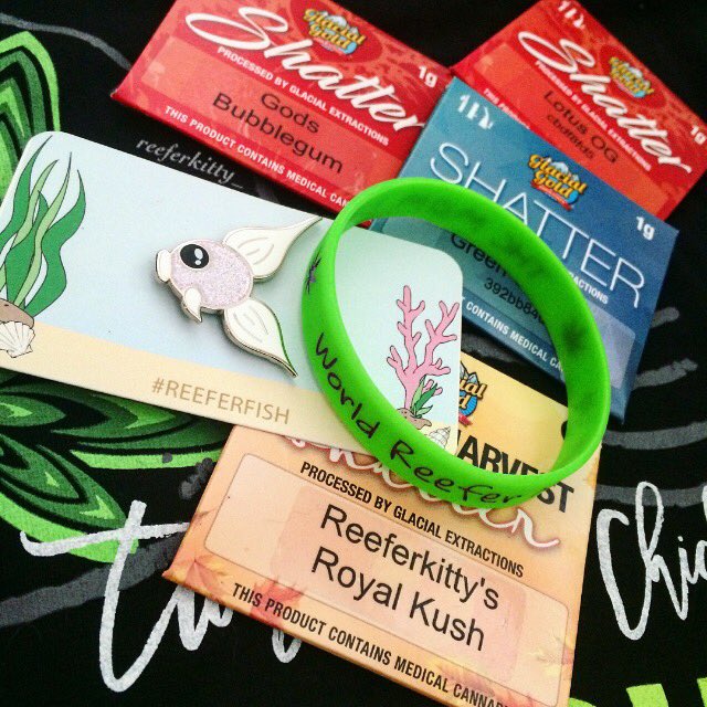 ReeferKitty_'s tweet photo. so nice hanging out with @CoralReefer420 today at the #MOMcup! ❤️❤️ https://t.co/TnDaiprQYy