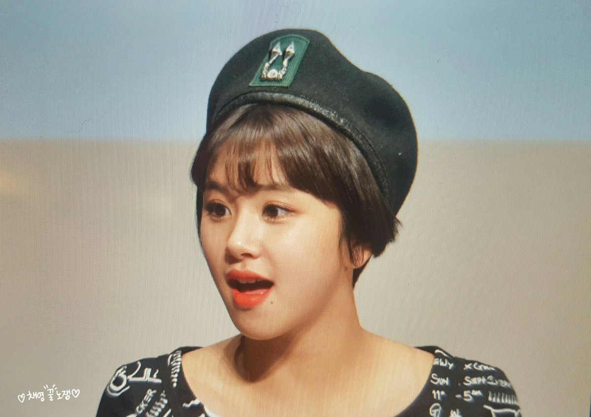 honeychaeng's tweet photo. #트와이스 #TWICE #채영 #chaeyoung
170226 #상암팬싸 프리뷰

손중위님😎
충성! https://t.co/DwNQZTFkGw