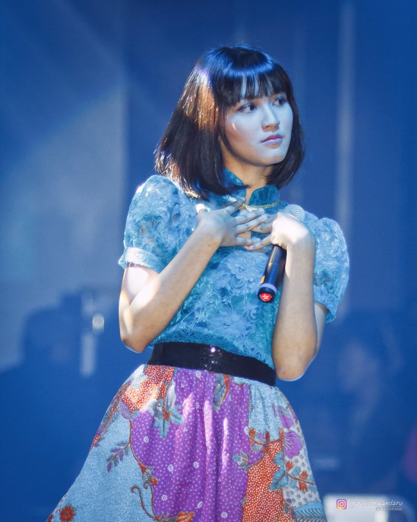 yurisdewandaru's tweet photo. Mutiara Dewi #funchibi at Konser Kebangsaan, Auditorium RRI, 24/02/2017 https://t.co/5dVESXXOT0
