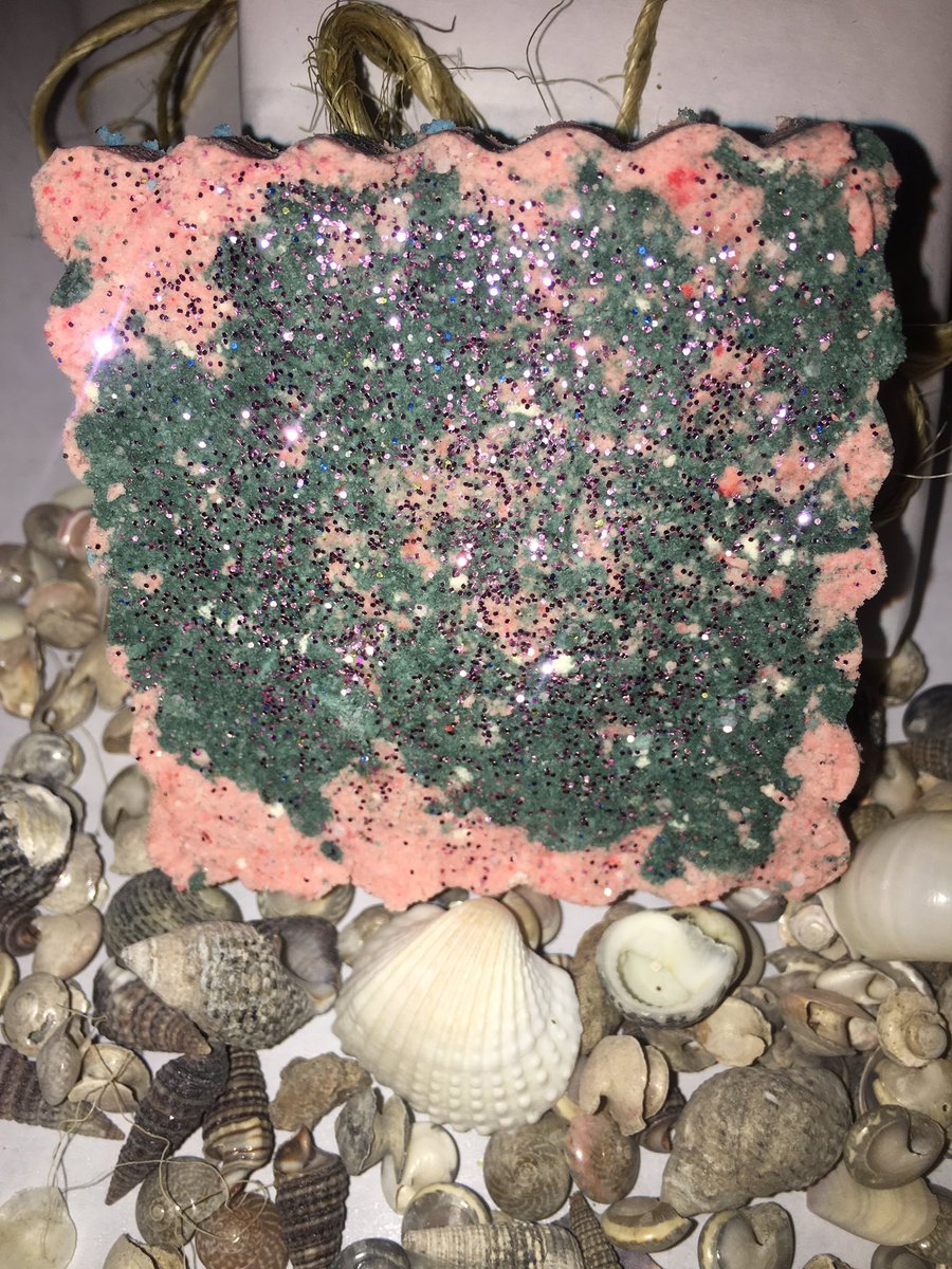 CountryCoconuts's tweet image. These are live on my site!! Hurry and get them before they are gone!