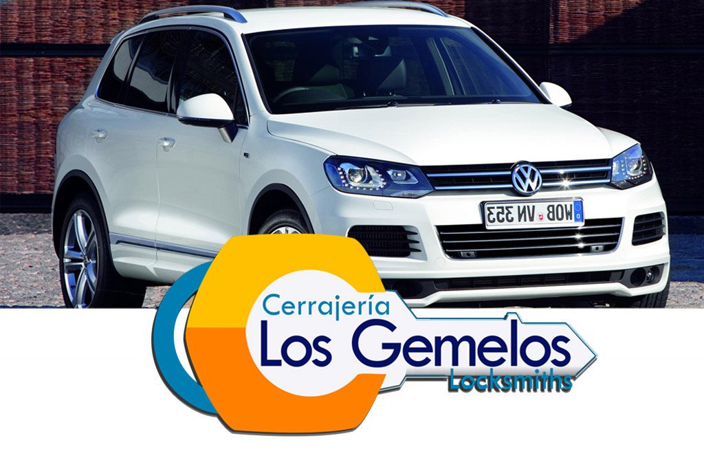 LosGemelos3's tweet image. See how #LosGemelosLocksmith are working with #Volkswagen #cars to get their #Fob #replacementkey  #MiamiLocksmith
Contact us: (305)860-1440