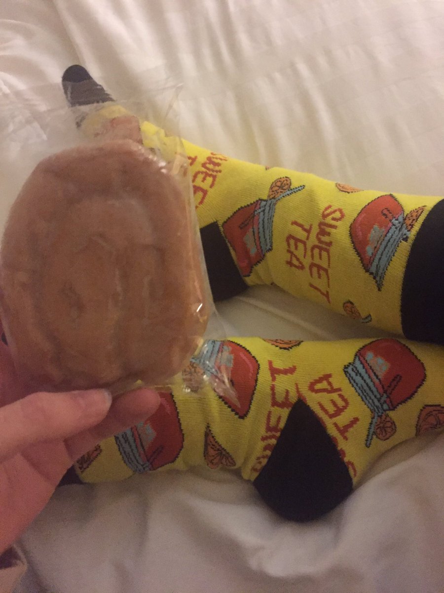 juliec_anderson's tweet photo. Got a honey bun for wearing sweet tea socks #cycsocks17 https://t.co/UotBUCb6m4