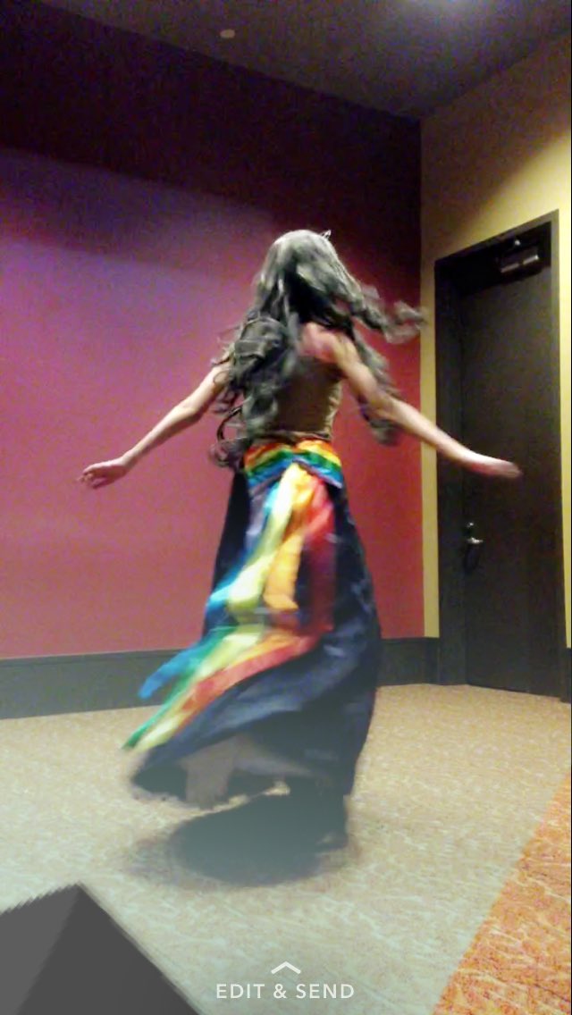 Kal_Murph's tweet photo. Stills from my twirl 🌈😺👸 #Visioncon2017 #nyancat https://t.co/xFLpfaKJb6
