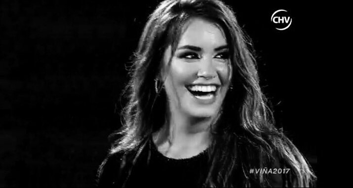 esposfxhande's tweet photo. Soy feliz viéndola así 💕 https://t.co/dm7eq0CQve