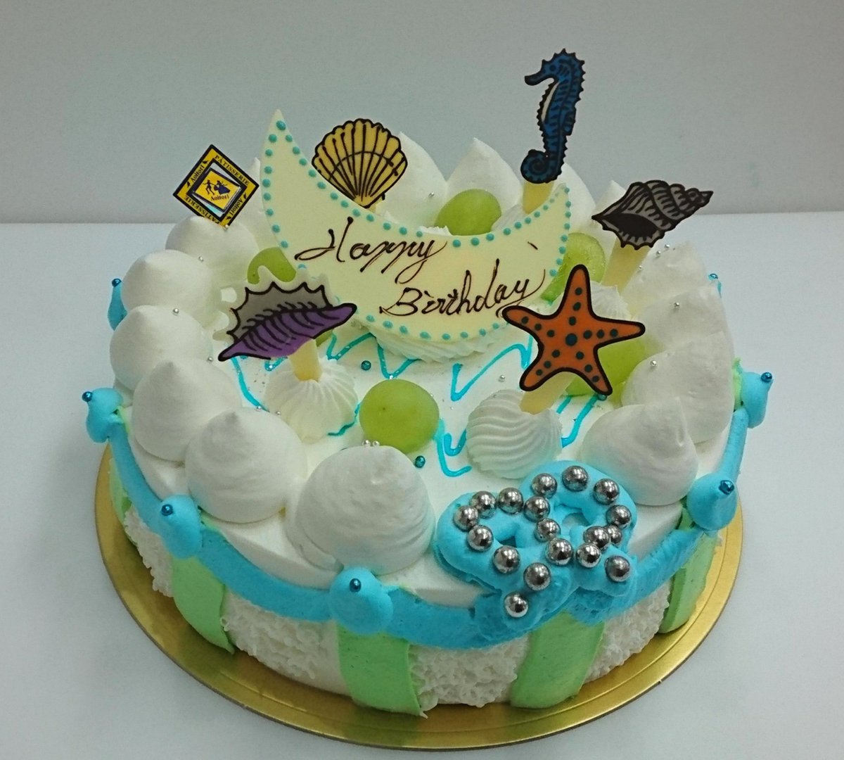Uzivatel ﾊﾟﾃｨｼｴaoitori Na Twitteru アリエルをイメージしたスイーツデコレーションをオーダー頂きました ケーキ屋 Cake きゃらでこ イラスト パティシエ アリエル 海 誕生日ケーキ 誕生日 おめでとう