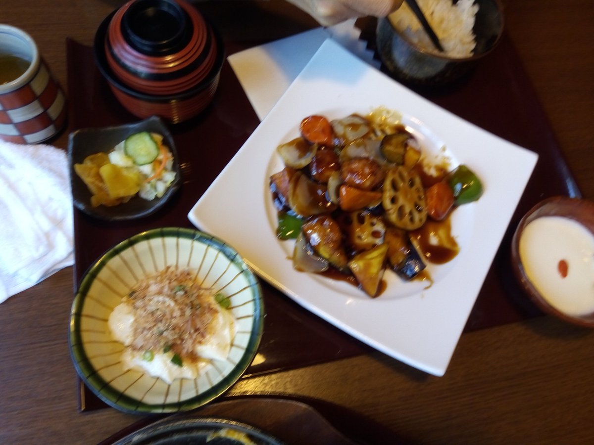 271rei's tweet photo. おいしー https://t.co/puxptGa93P