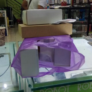 Klu mau cari hp elly cell solosinya