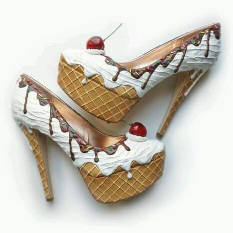 AgathaChocolats's tweet photo. #WinMeOverWith sweet shoes. https://t.co/L7bhbBz7xv
