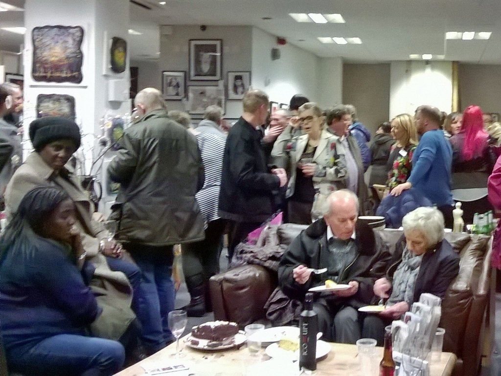 artsandhealth's tweet photo. Great evening at the launch of #BananaGallery well done Simon & Sarah and all the artists #CreativeWolverhampton https://t.co/sq4d8GYeOa