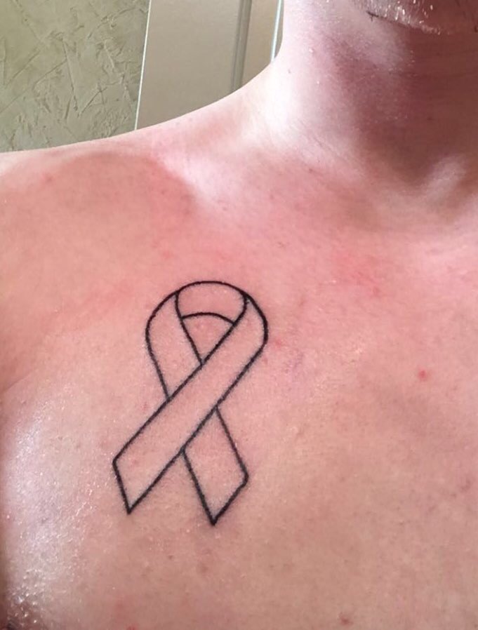 Chaserogers's tweet photo. Hero's to mom kicking cancer's ass https://t.co/ciL0Foeh2q