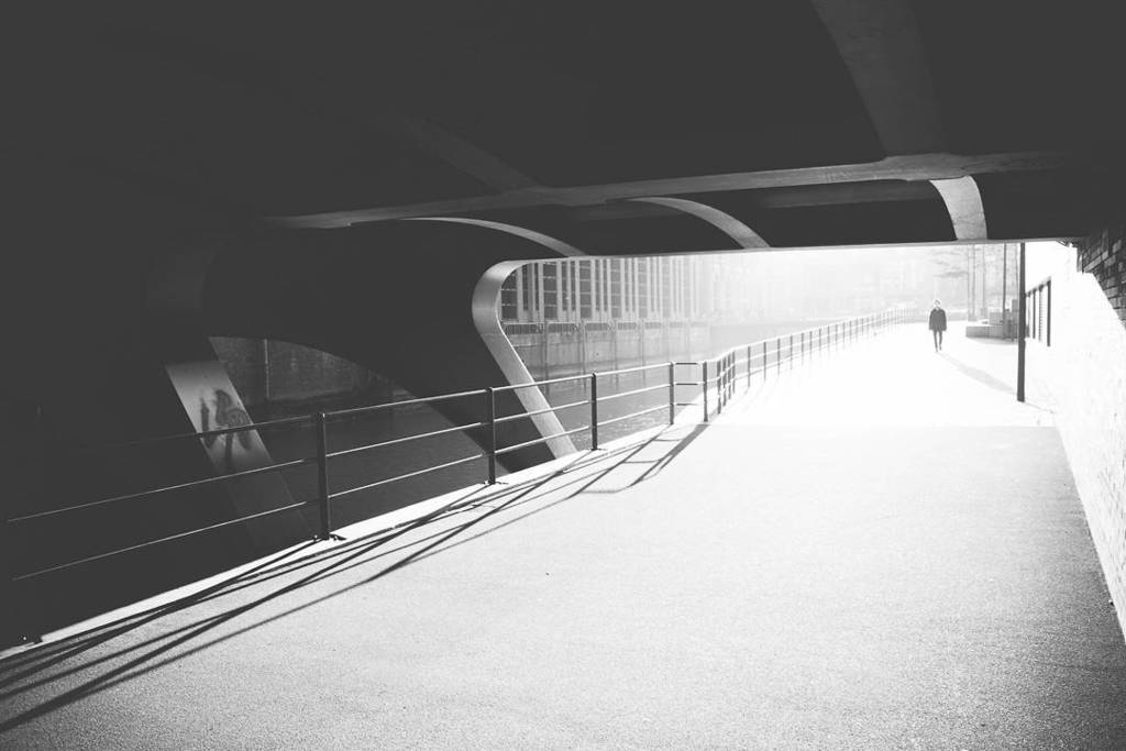perscriptor's tweet photo. Der einsame Weg aus dem dunklen Tunnel. Der Sonne entgegen ☀️. Schönen Sonntag!
#ExploreH… https://t.co/PSdTLdKAa8 https://t.co/Ep7BIeazGd