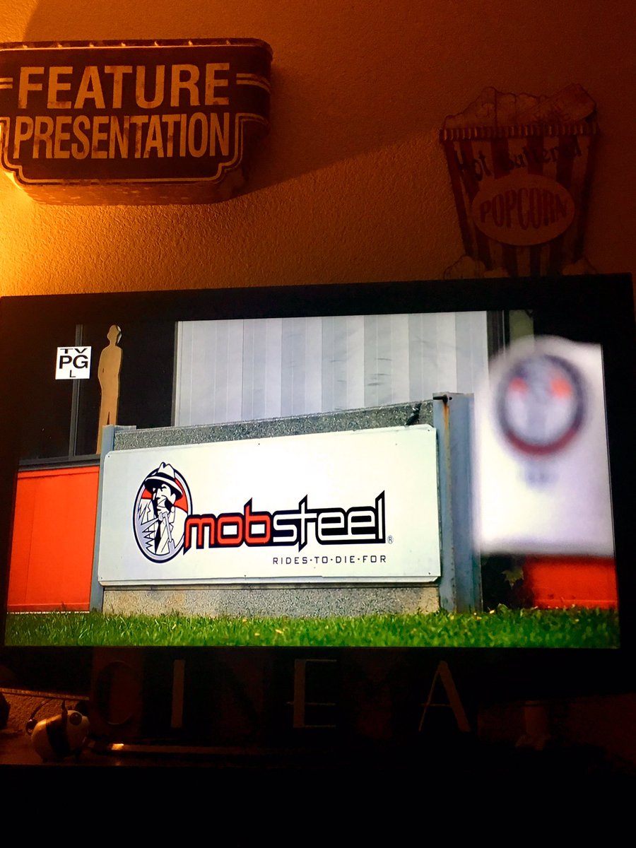 #DetroitSteel <a href="/mobsteel/">Mobsteel</a> .. taking a classic to another level!! 1979 Ford Bronco 😎👍