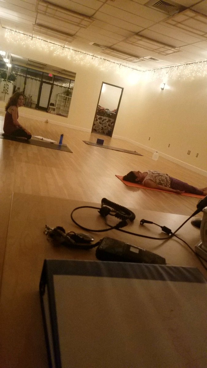 AngelHealYoga's tweet photo. Missing the last class.Getting ready to meet the next class!Counting down the days! #yoga #ytt #200hr #growth #angelicactivation #angelheal https://t.co/LFXw6bjAiG