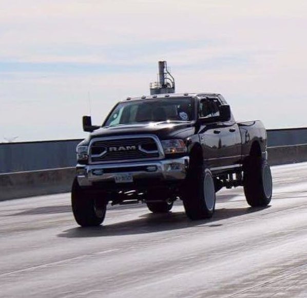 TrucksofOntario's tweet photo. Beastly 6.7 on 24" Forces #dodge #cummins #turbodiesel #americanforce #6seven #megacab #clean #BDS #lifted #stance #trucksofontario https://t.co/QxmwkYrq6p