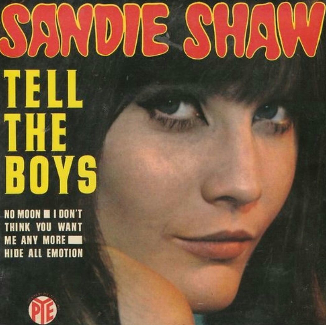 A very happy birthday to Sandie Shaw, born today in 1947. 