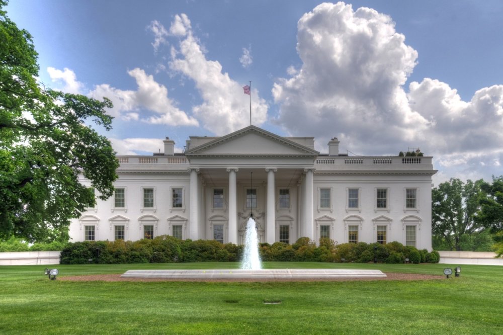 H2Oisthenewgold's tweet photo. Takeaways from the White House Water Summit - https://t.co/VYnLsdwJMD #sustainability #WHWATERSUMMIT #drikingwater https://t.co/eOxAnfrwgA