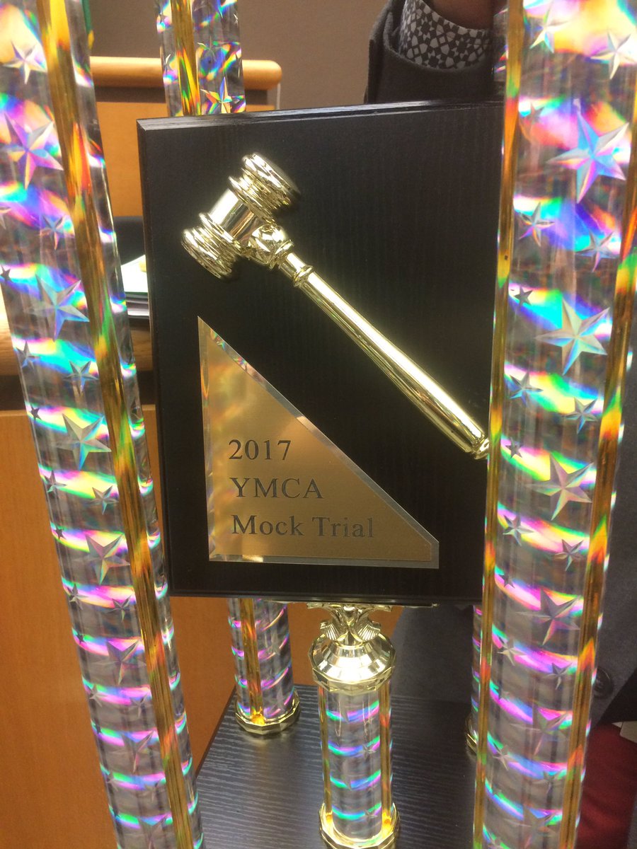 RchlndBmbrs's tweet photo. Congrats to @RHSMCKTRL for winning their competition today and are on to State!!💚💛🏆 https://t.co/3cdsEFMlGn