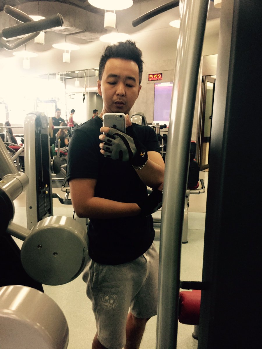 Varit46906356's tweet photo. workout time https://t.co/ilZzDji3Sa