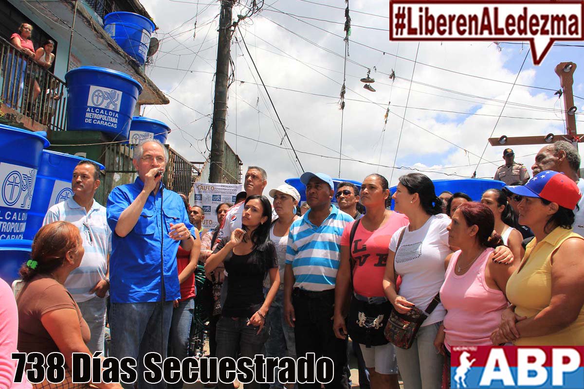 RichardBlancoOf's tweet photo. 738 días de detección de @alcaldeledezma electo y reelecto por lo caraqueños, seguiremos luchando por la libertad de todos preso políticos https://t.co/lxUCCAPVIR
