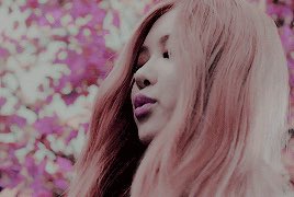 ParkRoseanneadn's tweet photo. ➵ And I fall in love ღ https://t.co/Af6WLlkaaq