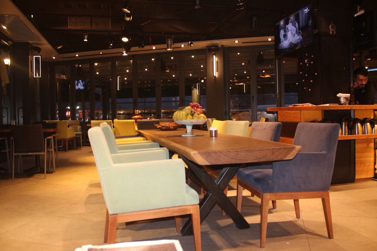 Akşamları da güzeliz #askadarcafe_restaurant