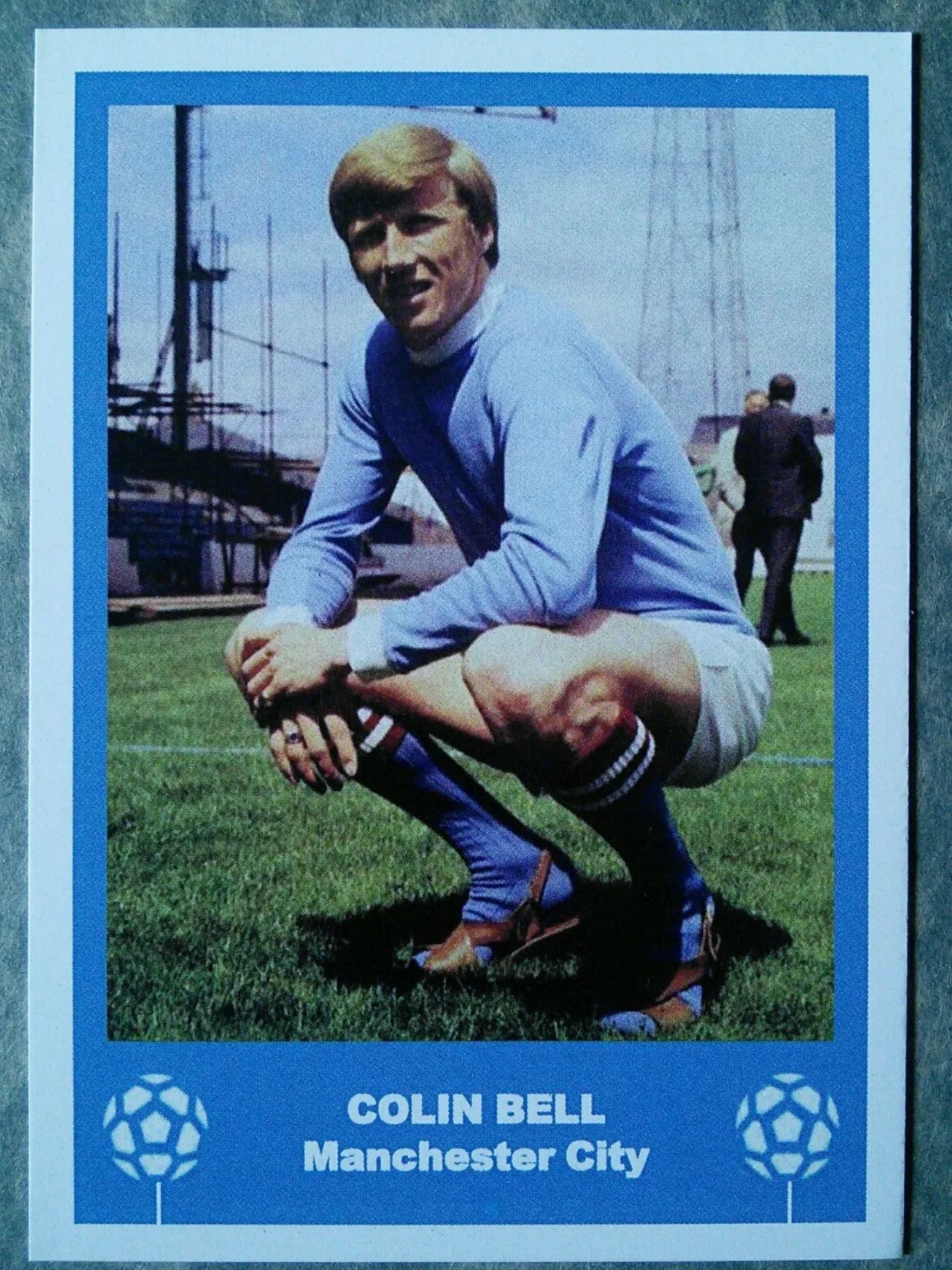 Happy Birthday Colin Bell 71 today. 
Dig those boots! 