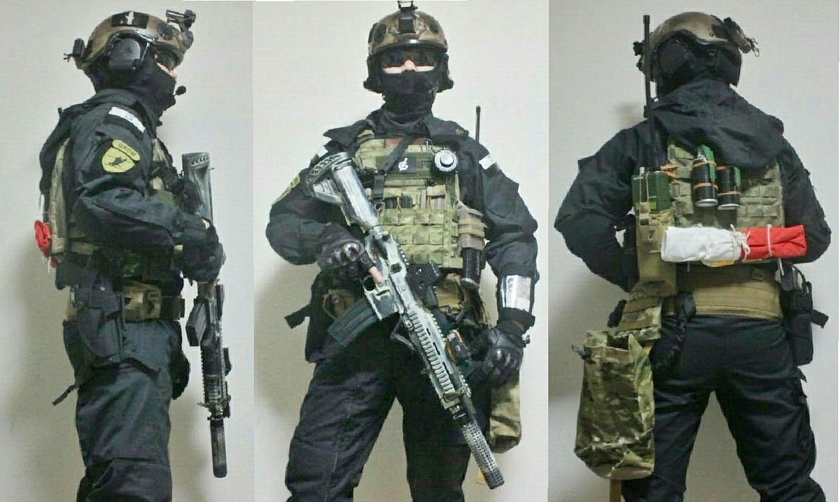 SergeantZyco0's tweet photo. 固定
GROM装備の見習いです。
オリジナル要素と自作のレプリカを作りポポンと入れるのが好きです。装備写真の練習中ですよろしくお願いします。 https://t.co/V203ACiy5y