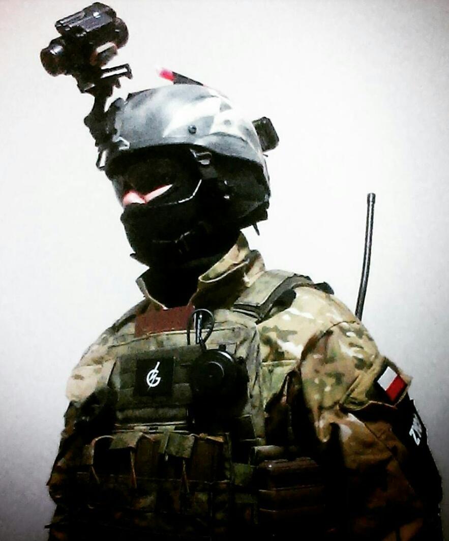 SergeantZyco0's tweet photo. 固定
GROM装備の見習いです。
オリジナル要素と自作のレプリカを作りポポンと入れるのが好きです。装備写真の練習中ですよろしくお願いします。 https://t.co/V203ACiy5y