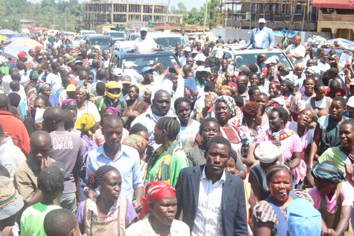 ProgressKN's tweet photo. Party leader @MusaliaMudavadi  addressing supporters at Khayega town in Kakamega county @TheStarKenya @KTNNews @ntvkenya @citizentvkenya https://t.co/35thCeIHKb