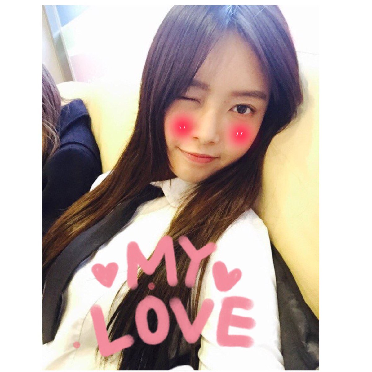 SITEYGS2642's tweet photo. Stickers 💕👑 https://t.co/B2nbYr7MqZ