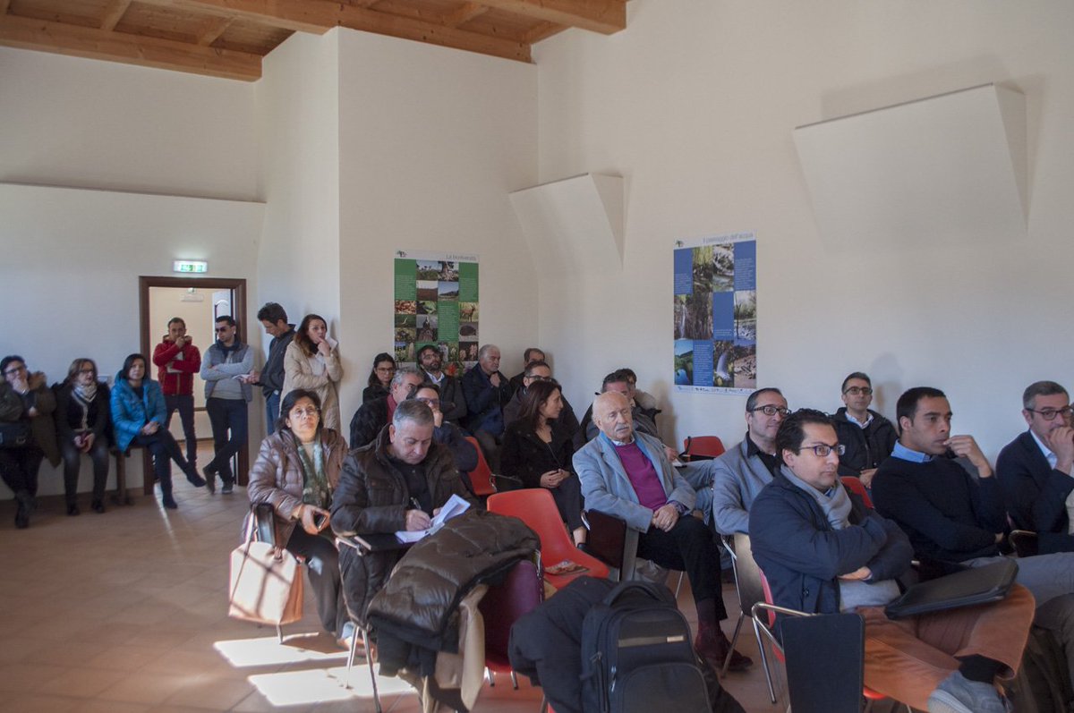 Mercoledì, si è discusso con operatori turistici e <a href="/GuidePollino/">Guide Pollino</a> di "Carta Europea Turismo Sostenibile" per crescita del nostro territorio.